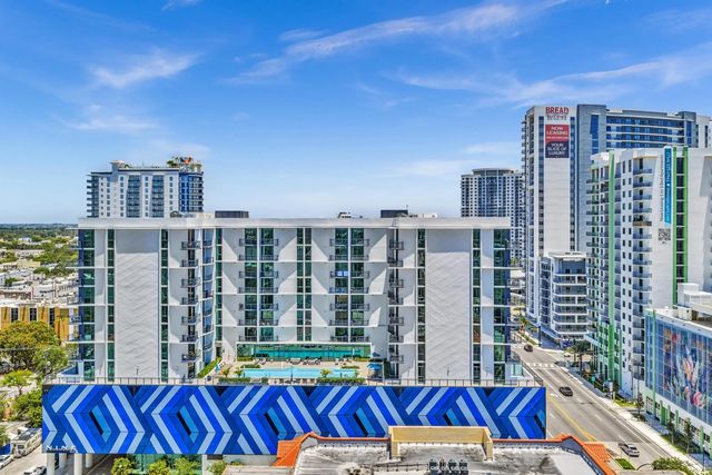 3 of 25 - 418 S Federal Highway, Hollywood, FL
