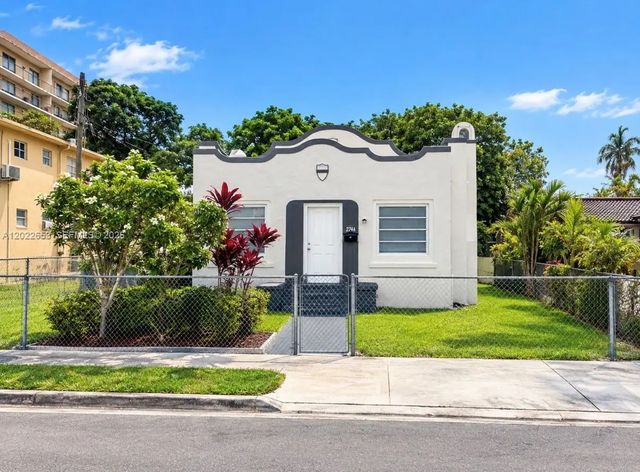 2744 Sw 16th Terrace, Miami