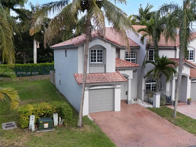 5033 Nw 114th Court, Doral