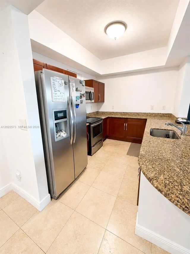 4 of 13 - 7266 Sw 88th Street #a203, Miami, FL
