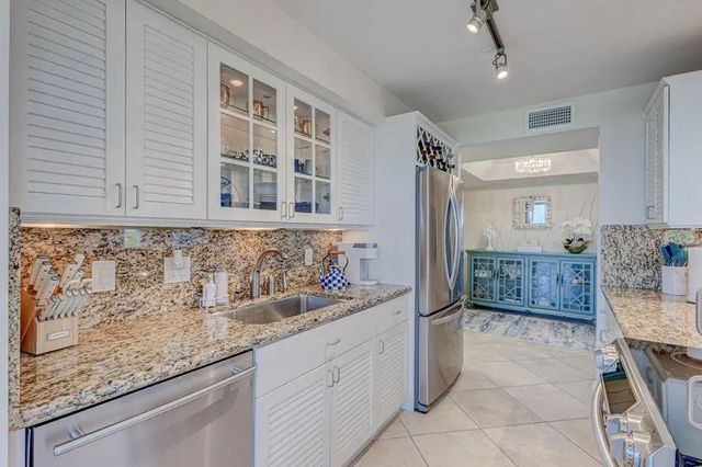 5 of 68 - 5550 N Ocean Drive #3c, Riviera Beach, FL