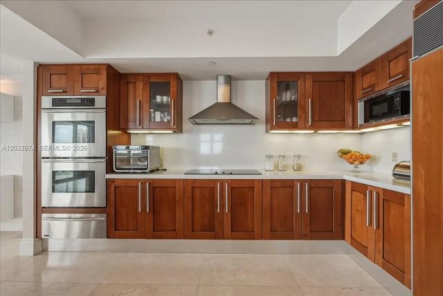 5 of 27 - 3301 Ne 183rd Street #2101, Aventura, FL