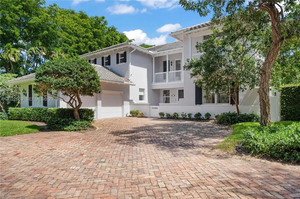 5700 Sw 86th Street, South Miami