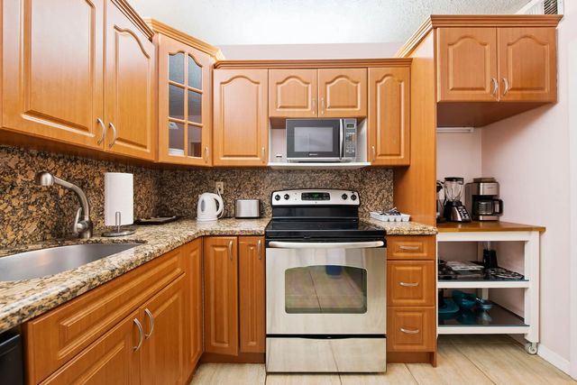 5 of 16 - 3725 S Ocean Drive #420, Hollywood, FL
