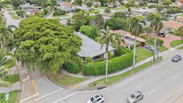 4 of 34 - 3149 Hollywood Boulevard, Hollywood, FL