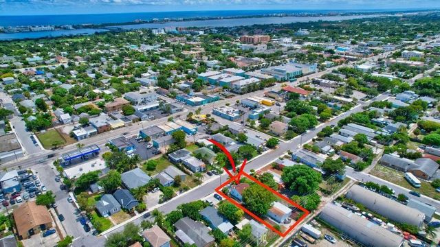 2 of 21 - 415 N H Street, Lake Worth Beach, FL