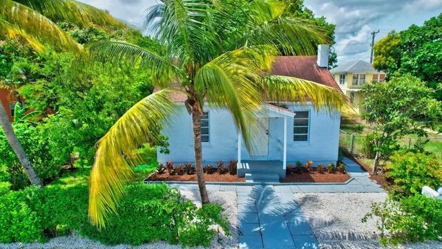 4 of 21 - 415 N H Street, Lake Worth Beach, FL