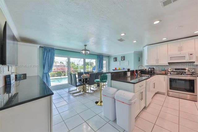 3 of 33 - 503 Sw 17 Street, Cape Coral, FL