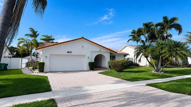 2 of 70 - 411 Se 4th Street, Dania Beach, FL