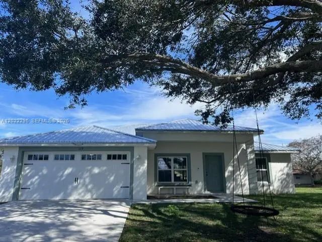 109 Vale Creek, Sebring