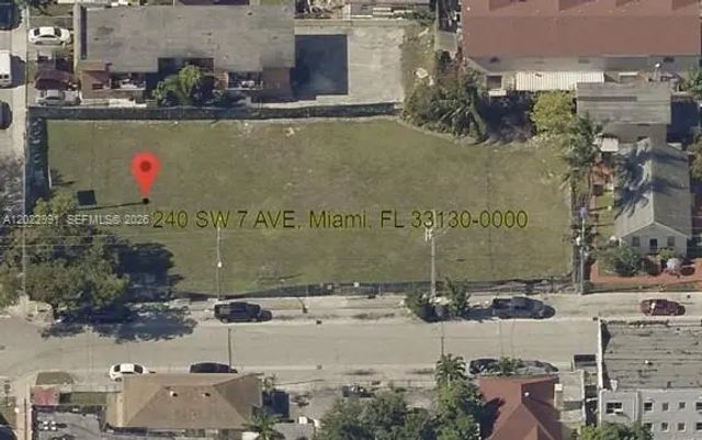 5 of 5 - 240 Sw 7th Avenue, Miami, FL