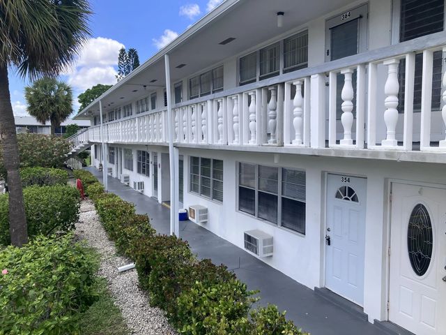364 Northampton R, West Palm Beach