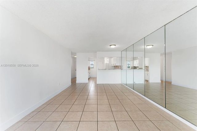 3 of 15 - 1950 W 54th Street #412, Hialeah, FL