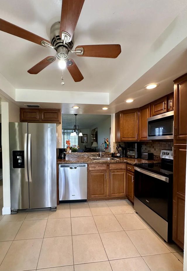 5 of 29 - 1650 Nw 80th Avenue, Margate, FL