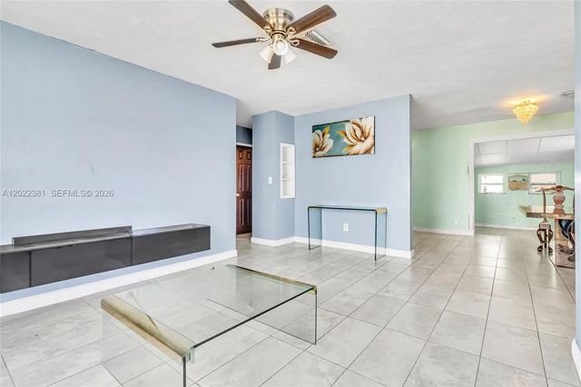 3 of 17 - 1021 Nw 23rd Road, Fort Lauderdale, FL