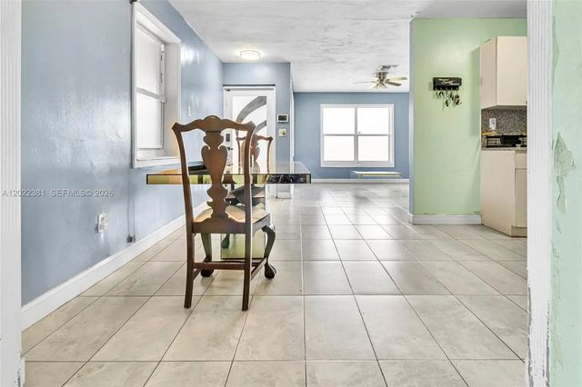 5 of 17 - 1021 Nw 23rd Road, Fort Lauderdale, FL