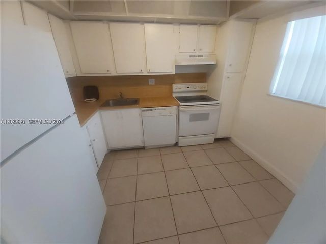 2 of 9 - 8370 Sands Point Boulevard #h306, Tamarac, FL