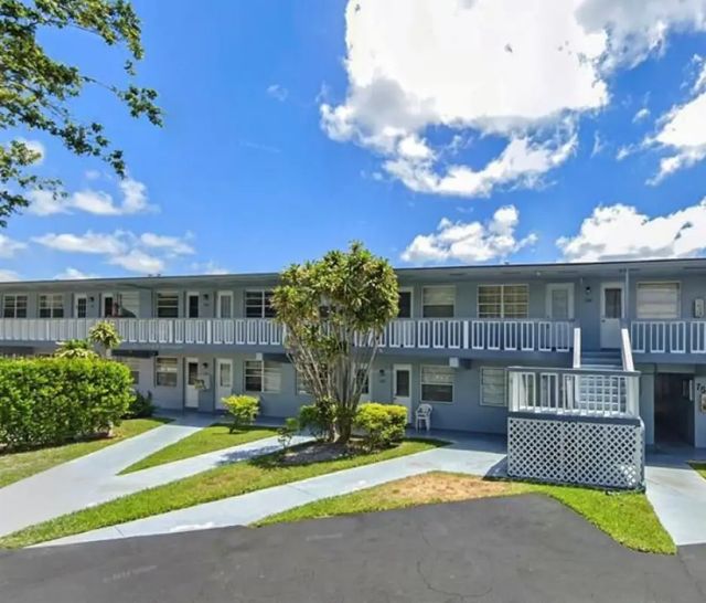701 Pine Drive #107, Pompano Beach