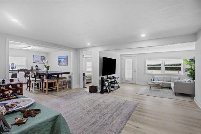 3 of 50 - 6635 58th Avenue, Vero Beach, FL