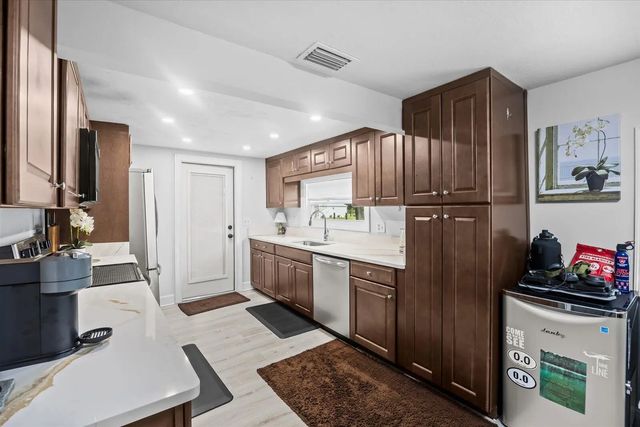 5 of 50 - 6635 58th Avenue, Vero Beach, FL
