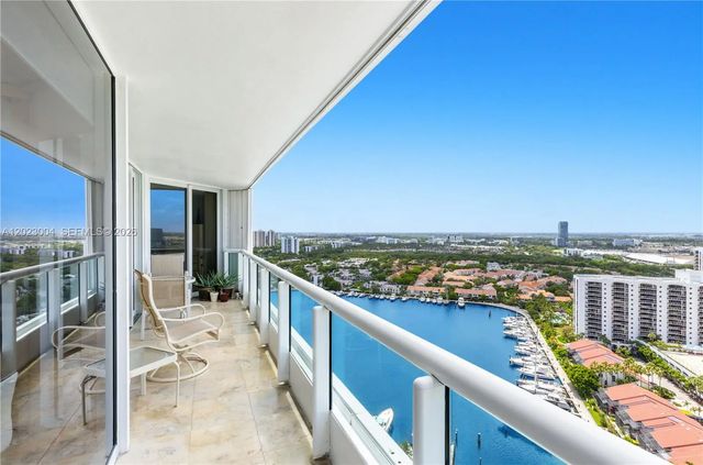 21055 Yacht Club Drive #2704, Aventura