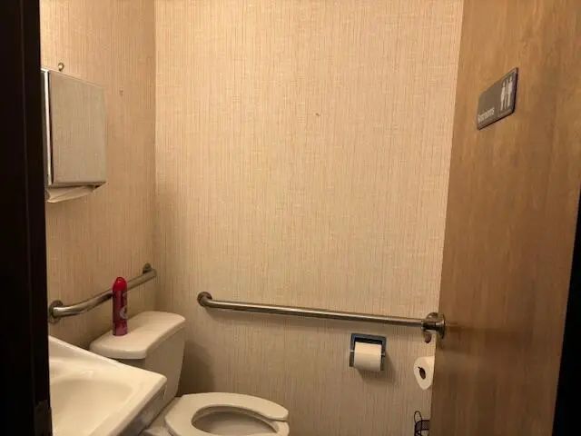 5 of 14 - 2215 Nebraska Avenue #3e, Fort Pierce, FL
