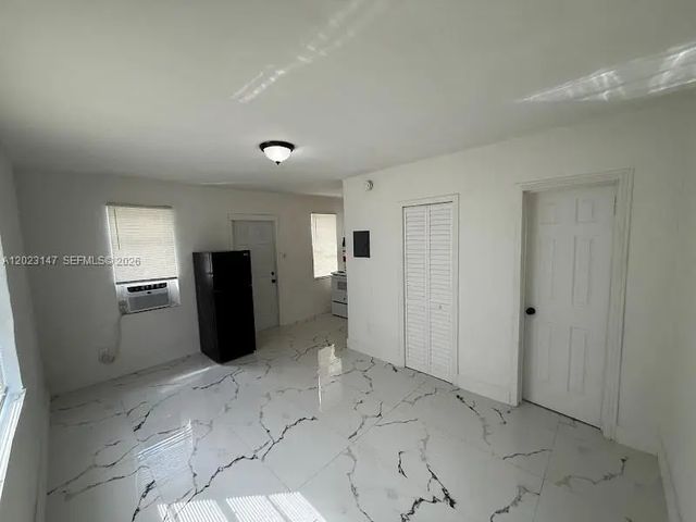 5 of 19 - 2773 Nw 57th Street, Miami, FL