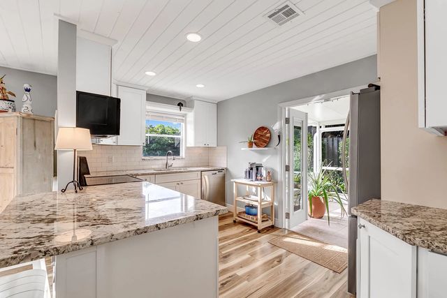 3 of 16 - 506 Sweet Wood Way, Wellington, FL