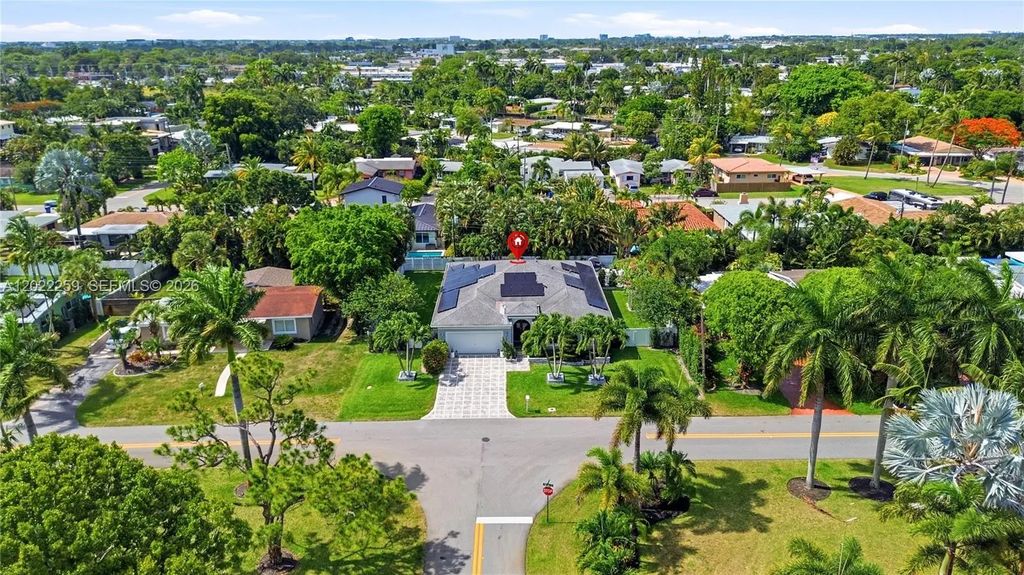 105 Ne 28th Court, Wilton Manors