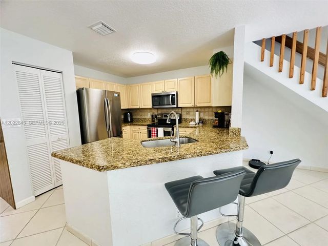 3 of 39 - 8952 Nw 38th Drive, Coral Springs, FL