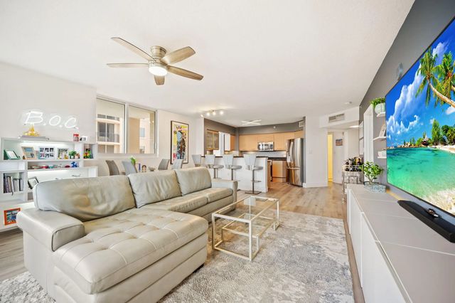 5 of 46 - 2001 N Ocean Boulevard #304, Fort Lauderdale, FL