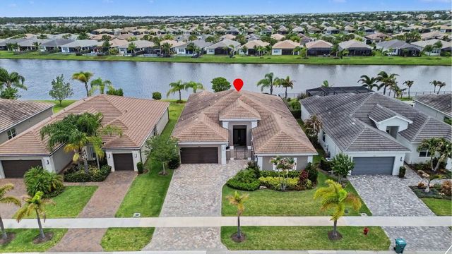 2 of 106 - 11904 Sw Sailfish Isles Way, Port St. Lucie, FL