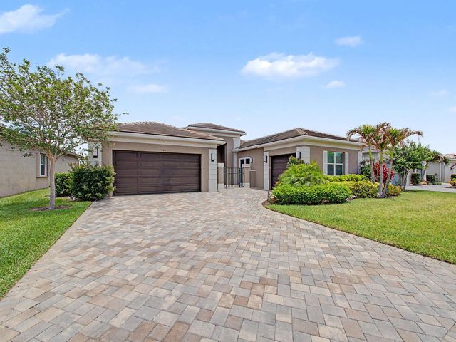 5 of 106 - 11904 Sw Sailfish Isles Way, Port St. Lucie, FL