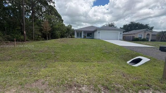 2 of 27 - 8636 100th Court, Vero Beach, FL