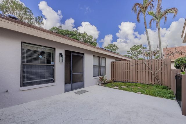 3 of 31 - 2054 Sw Silver Pine Way #123d, Palm City, FL
