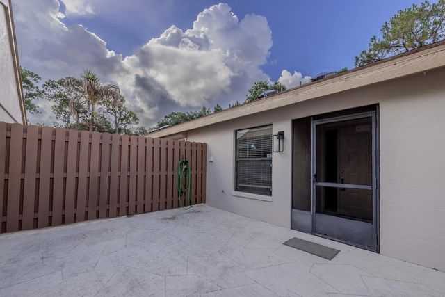 4 of 31 - 2054 Sw Silver Pine Way #123d, Palm City, FL