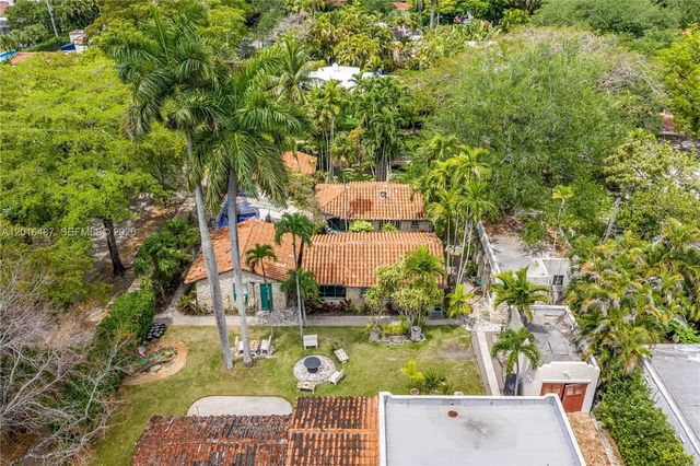 3 of 58 - 1301 Milan Avenue #3, Coral Gables, FL
