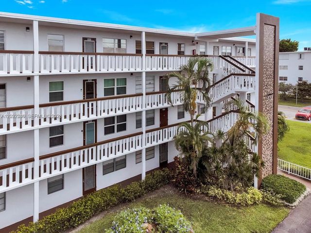 4052 E Harwood E #4052, Deerfield Beach