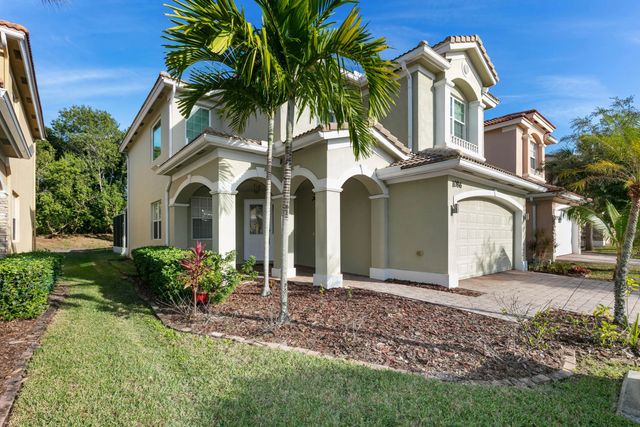 3 of 30 - 1086 Nw Leonardo Circle, Port St. Lucie, FL