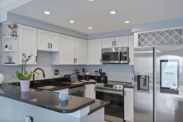 5 of 46 - 2900 Ne 30th Street #apt 8j, Fort Lauderdale, FL