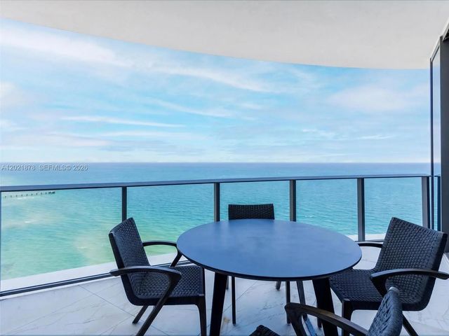 3 of 14 - 15701 Collins Avenue #3001, Sunny Isles Beach, FL