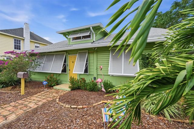 3 of 35 - 117 S Palmway, Lake Worth Beach, FL