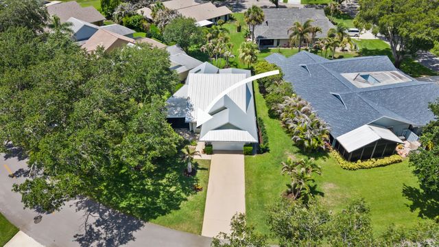2 of 33 - 12942 Se Crooked Stick Lane, Hobe Sound, FL