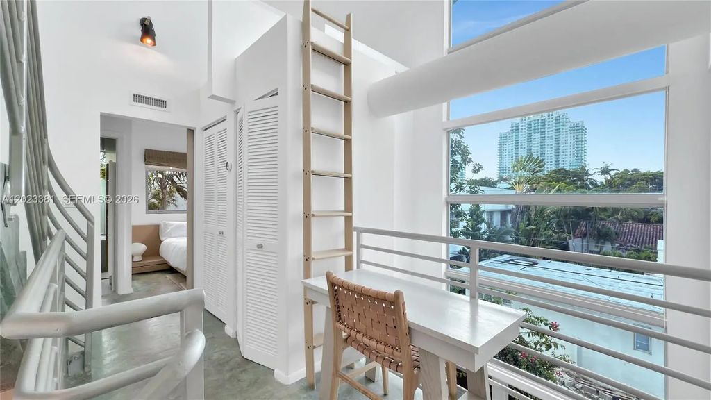 734 Michigan Avenue #7, Miami Beach