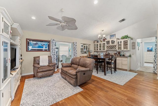 4 of 29 - 4459 Se Kubin Avenue, Stuart, FL