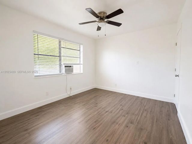 5 of 12 - 1723-1743 Moffett Street, Hollywood, FL
