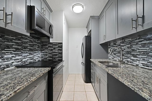 1089 N Benoist Farms Road #205, West Palm Beach