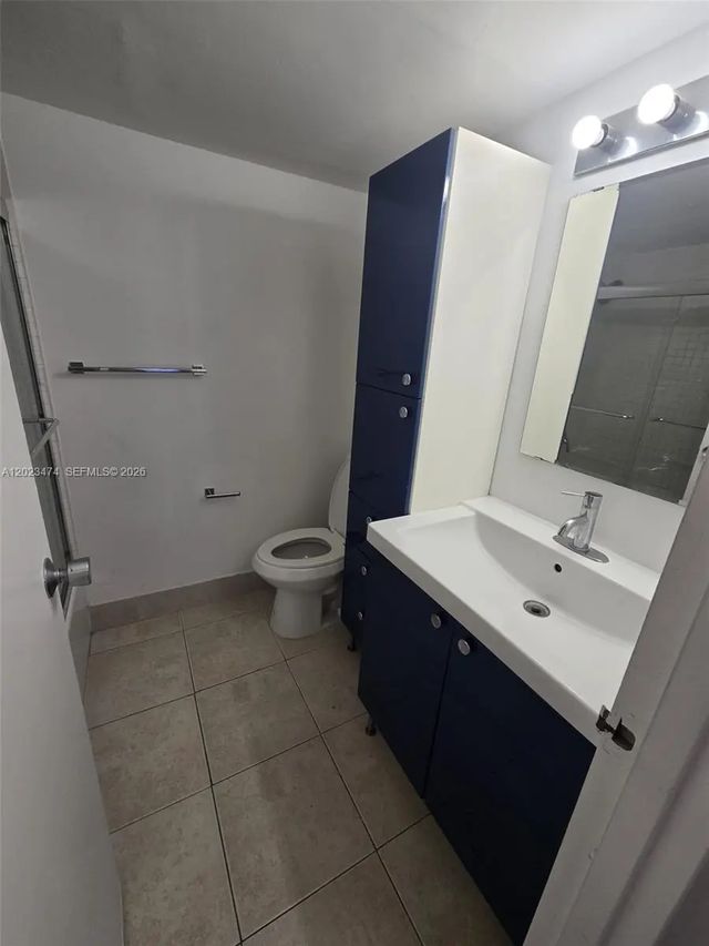 5 of 13 - 16950 W Dixie Highway #b320, North Miami Beach, FL