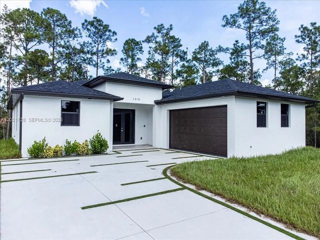 2 of 27 - 1310 Jefferson Avenue, Lehigh Acres, FL