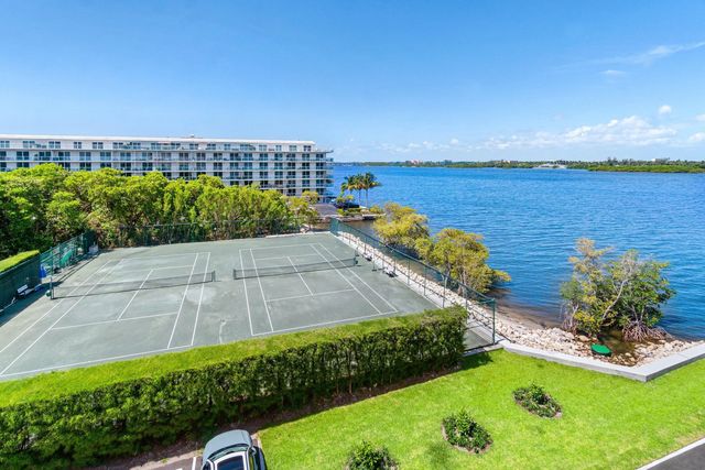 4 of 28 - 2505 S Ocean Boulevard #515, Palm Beach, FL